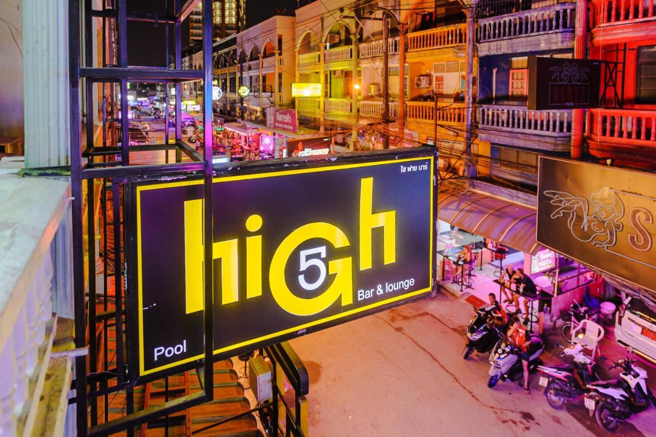 High5 Guesthouse Pattaya Eksteriør billede