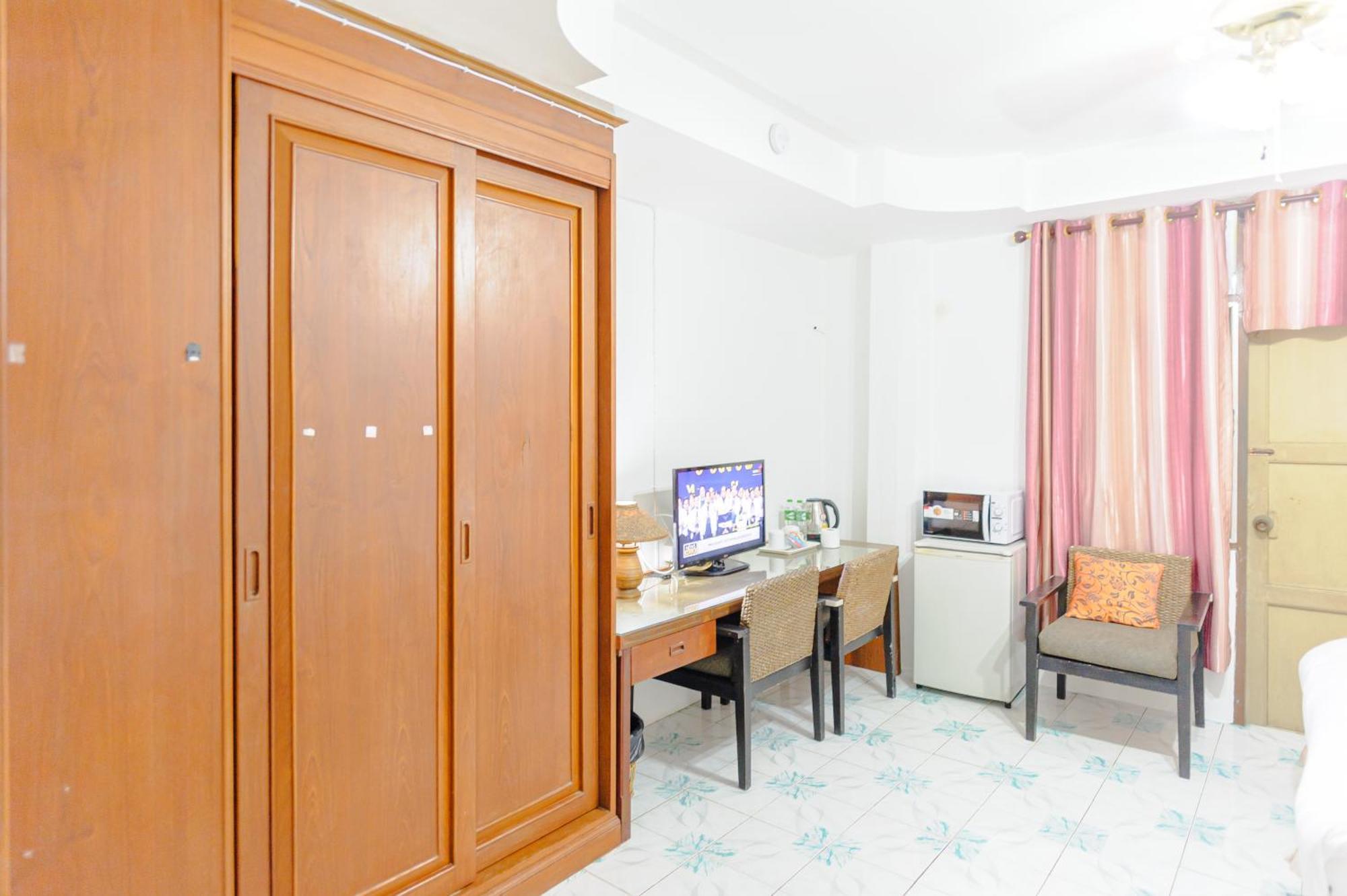 High5 Guesthouse Pattaya Eksteriør billede